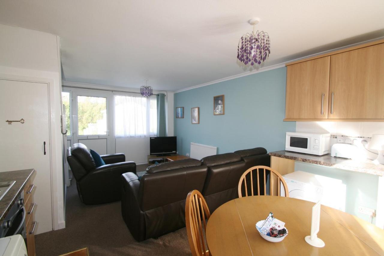 Freshwater Bay Holiday Cottages Pembroke Bagian luar foto