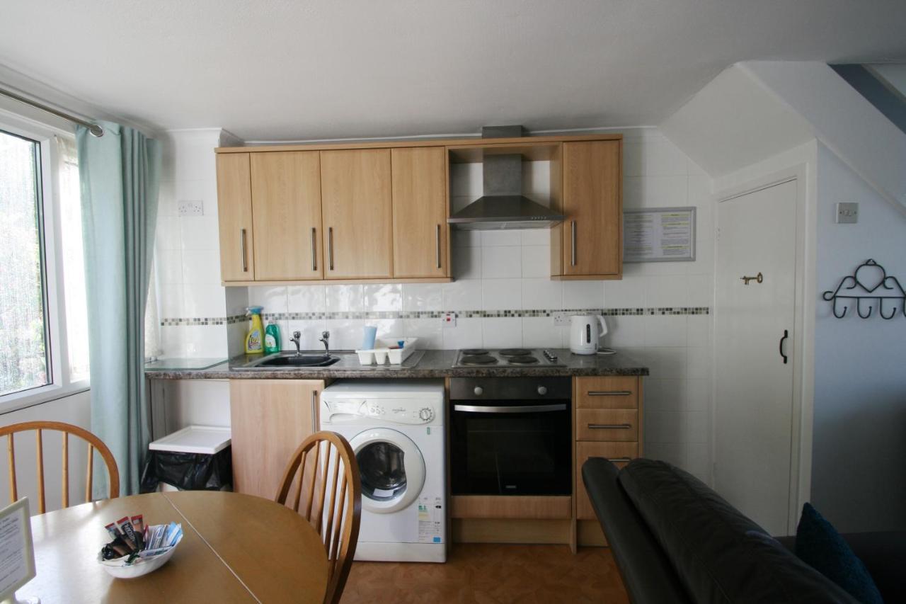 Freshwater Bay Holiday Cottages Pembroke Bagian luar foto