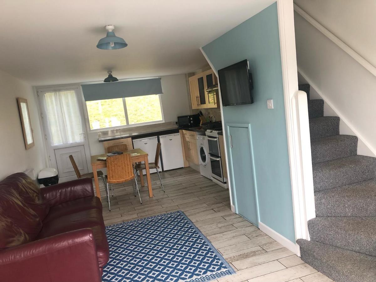 Freshwater Bay Holiday Cottages Pembroke Bagian luar foto
