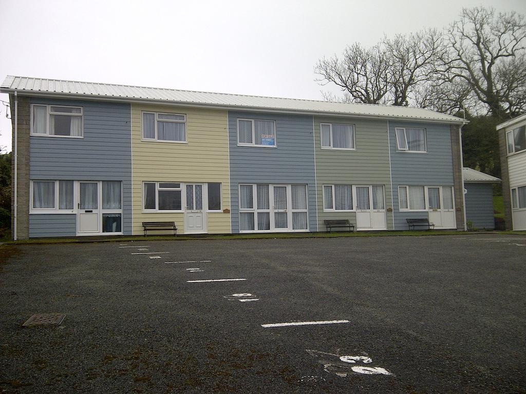 Freshwater Bay Holiday Cottages Pembroke Ruang foto